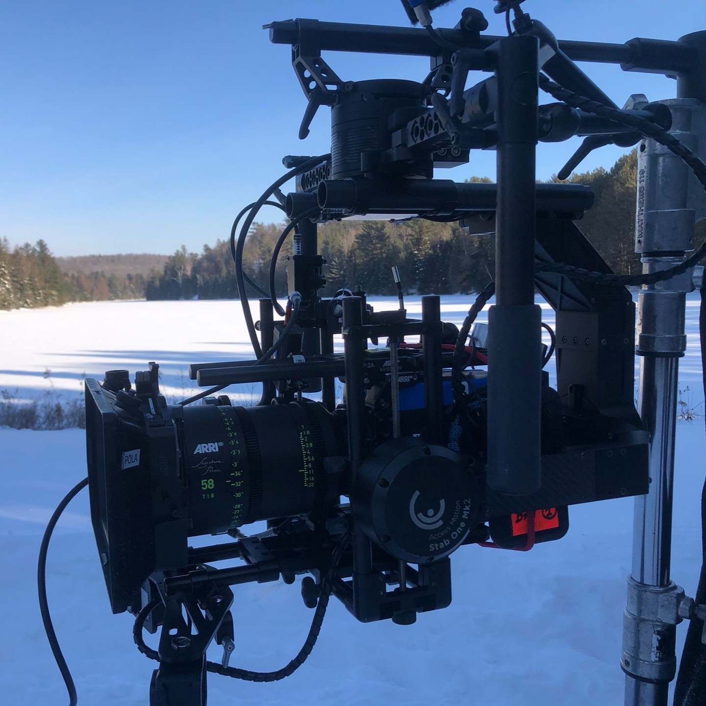 Galerie des configs StabOne Mk2 au Canada. (-20° 🥶🥶)
Dop: @dom_fausset
#stabonemark2 #stabonemk2 @access_motion #arri #arrisignatureprimes