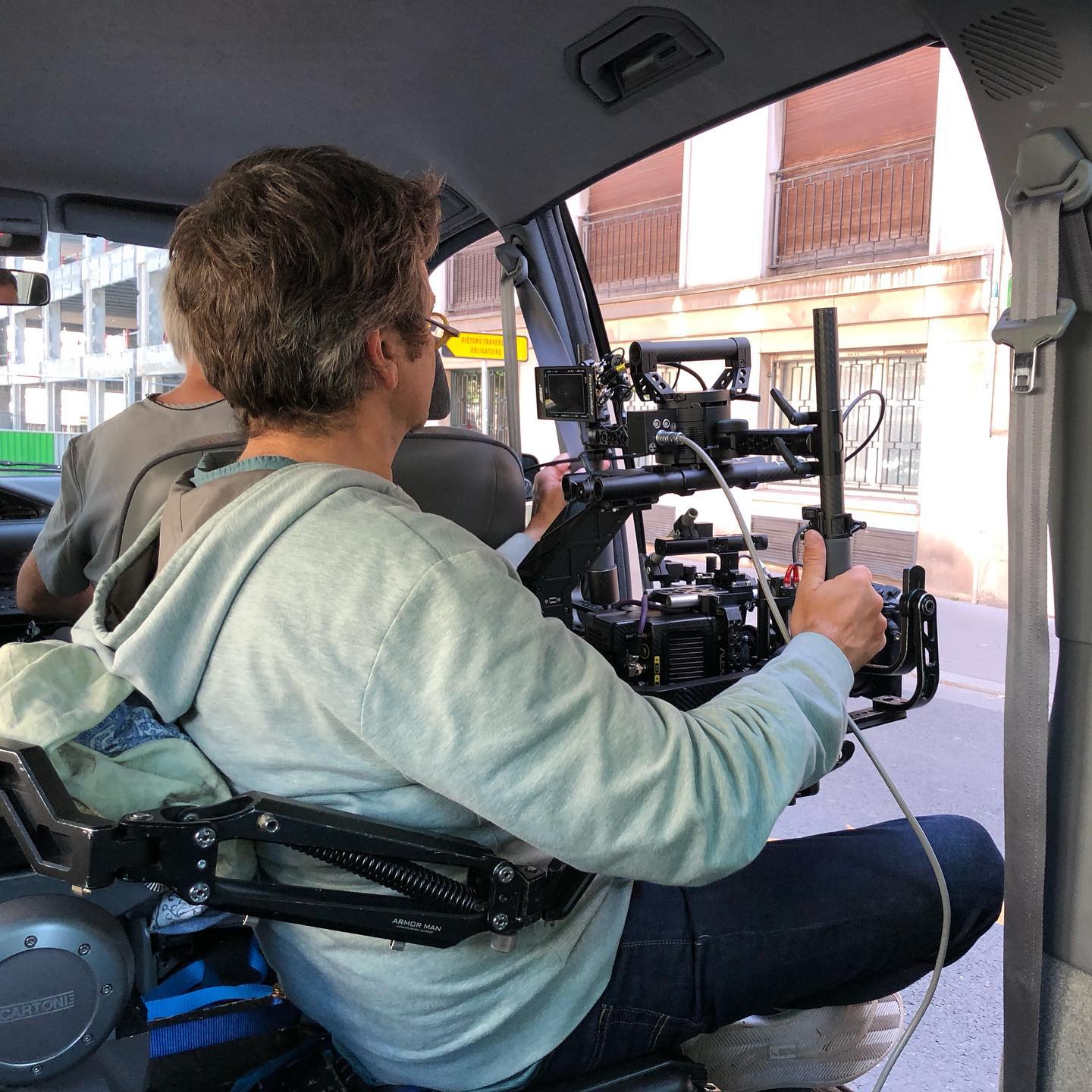 Galerie des configs On board camera. Dop: @jerome_krumenacker #accessmotion #stabonemk2 #stabonemark2 #alexamini #angenieux #abracam #armorman #griprigs #gyrostabilized #stabilizedhead